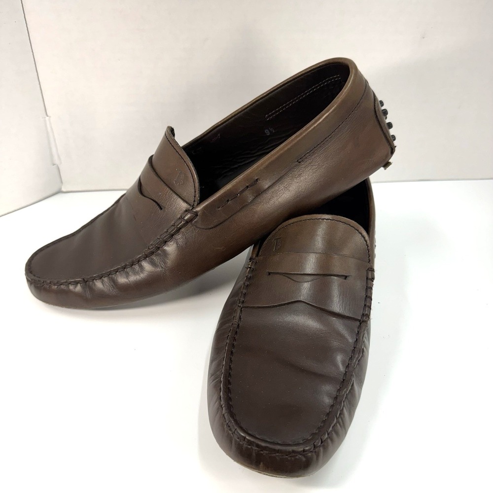 Tod's Gommino Driving Loafers Mens 9.5 Shoes Moccasins Brown Leather Slip On